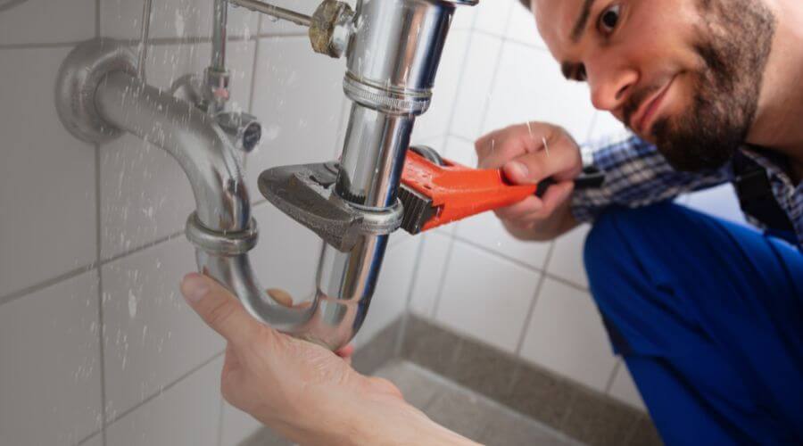 Professional same day plumber services in Hardy, IA
